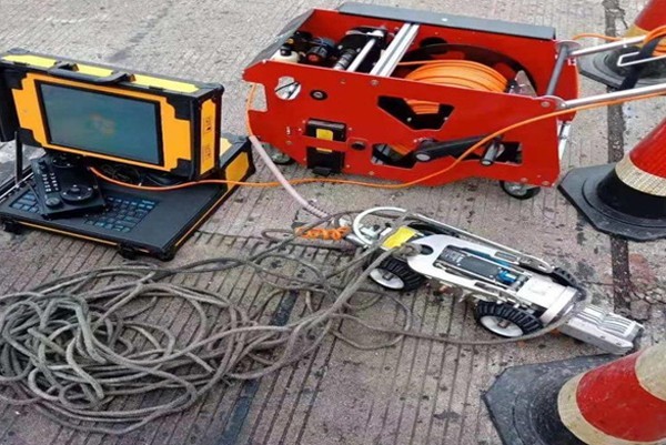 兰陵CCTV管道检测机器人